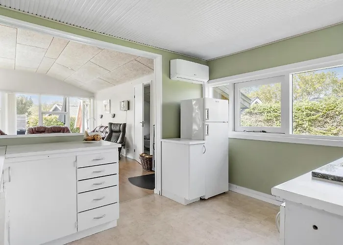 Holiday home Beautiful In With Wifi